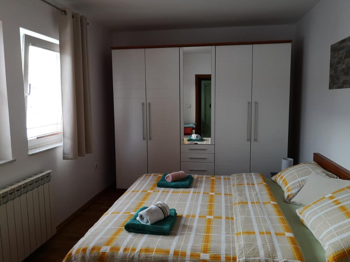 Apartment Igor - Holiday Home Ostarije Dış mekan fotoğraf
