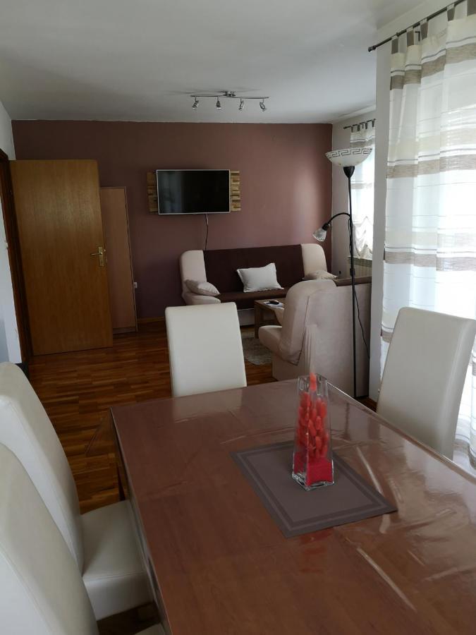 Apartment Igor - Holiday Home Ostarije Dış mekan fotoğraf