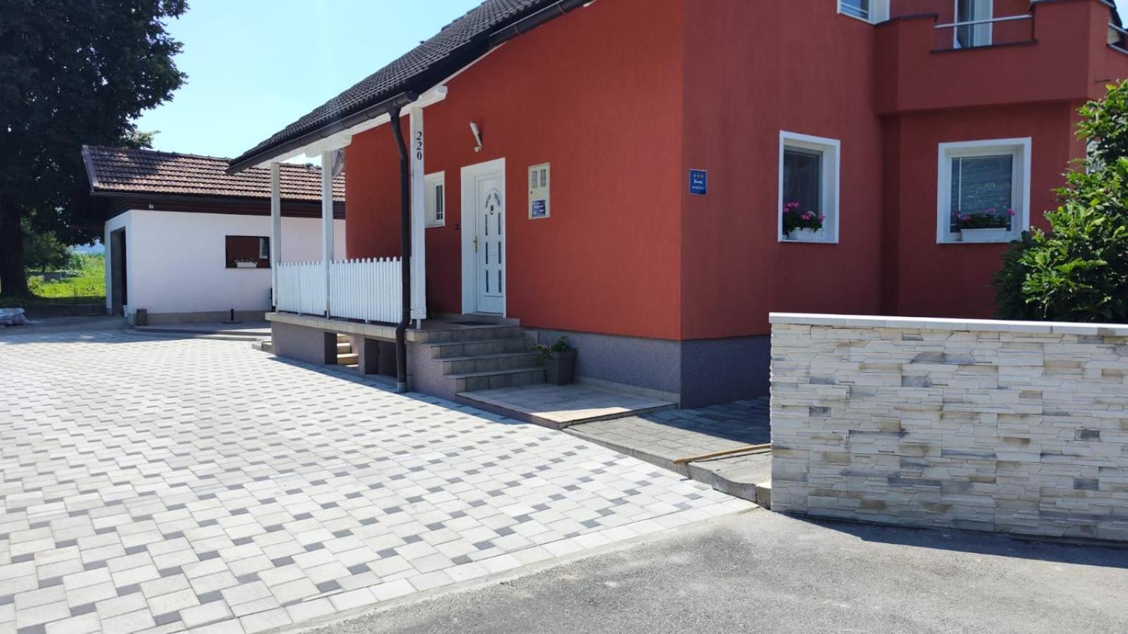 Apartment Igor - Holiday Home Ostarije Dış mekan fotoğraf